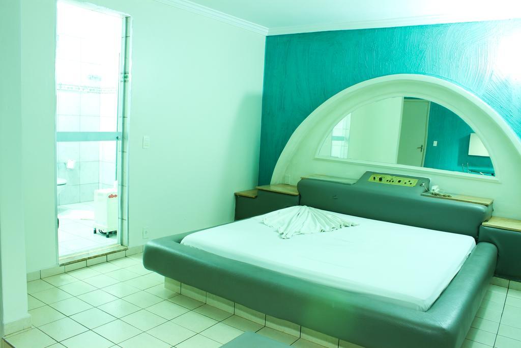 Medieval Motel E Hospedagem (Adults Only) Ribeirão Preto Exterior foto